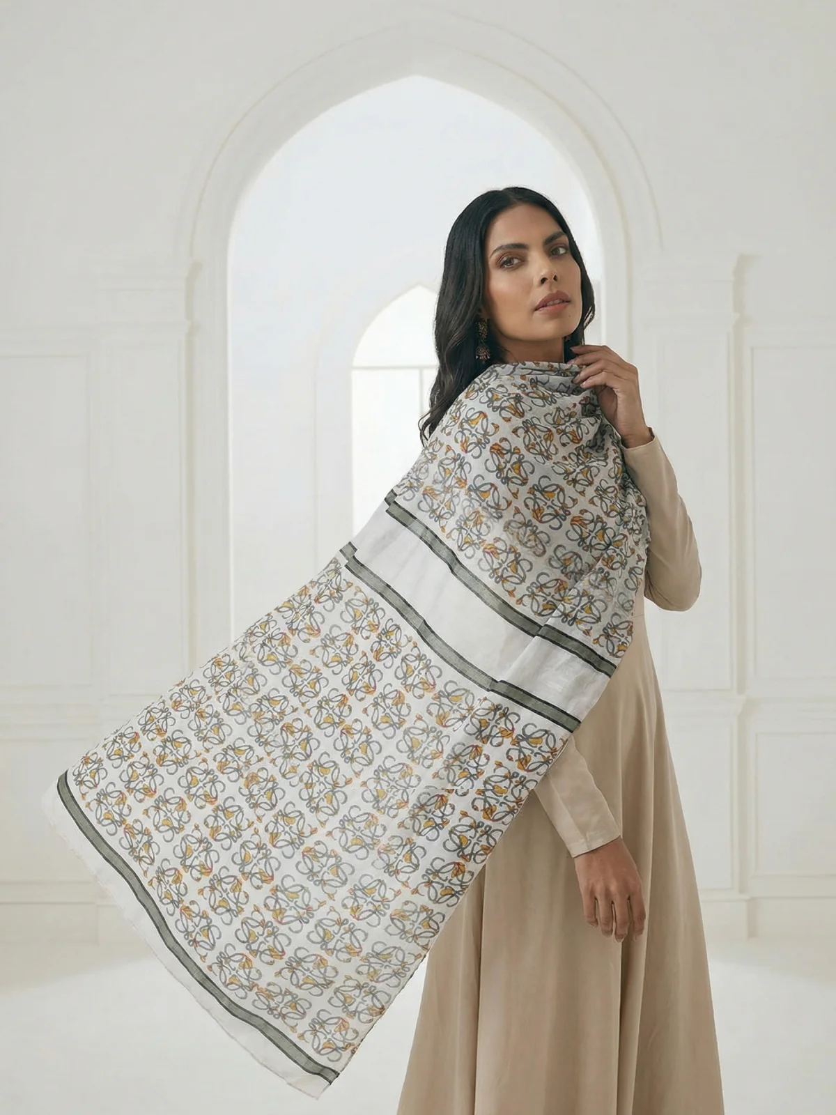 Pashmina Print Scarf - 01 - Image 2