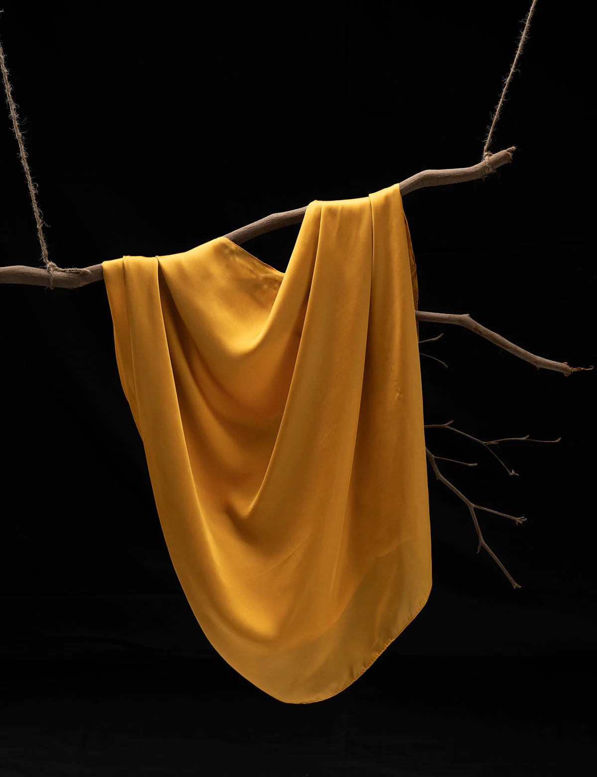 Satin Silk - Golden - Image 3