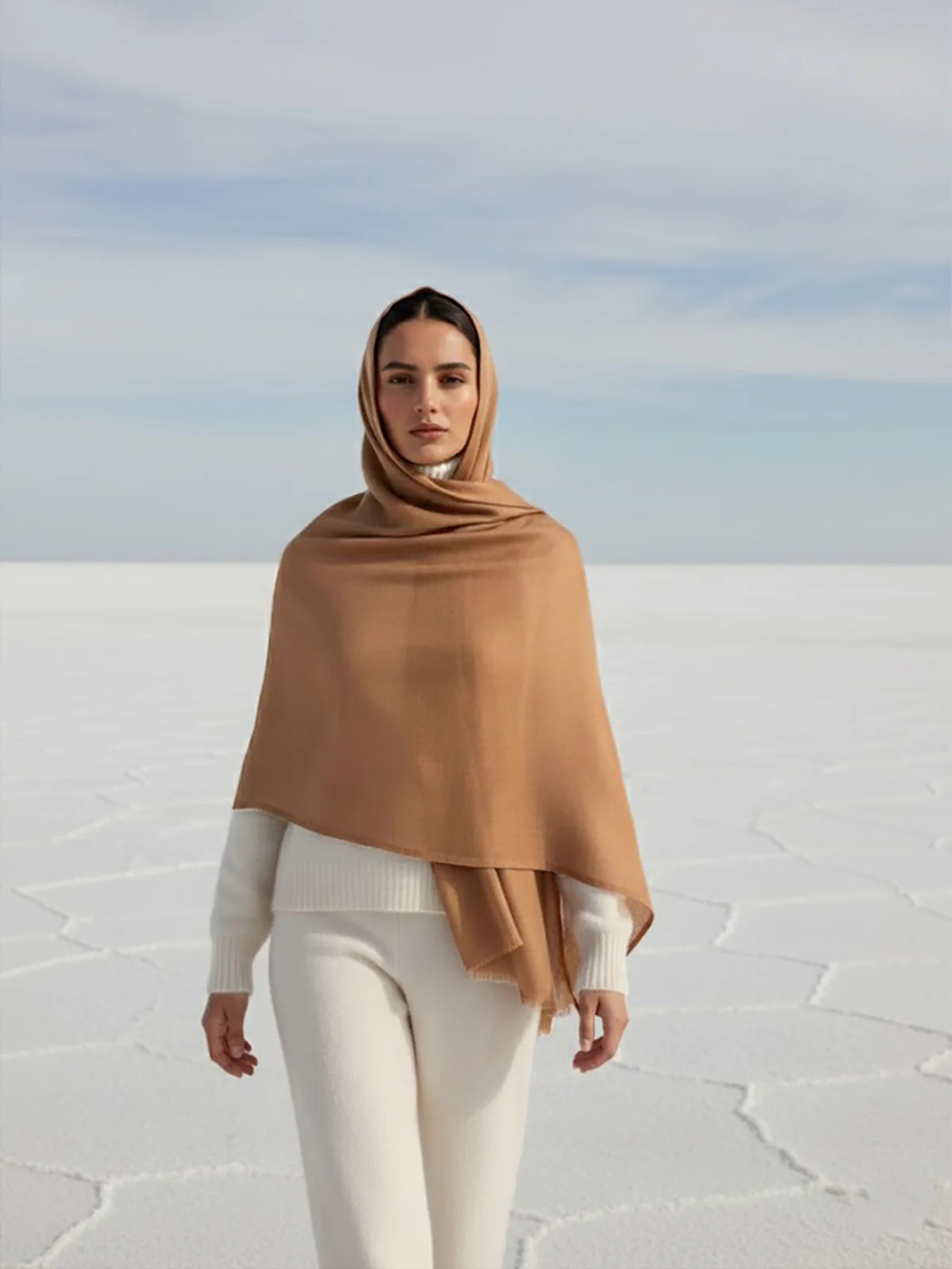Vicuña Woolen Shawl - Bronze - Image 2